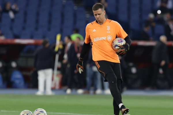 巴萨一线队因特尔施特根受伤而急需一名门将